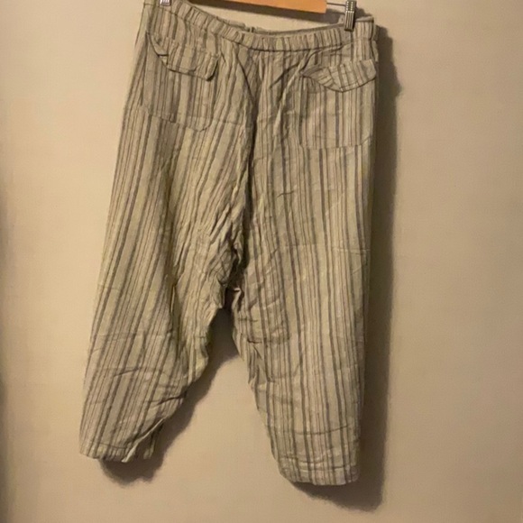 White Stag Striped Capris - Gray and White - Picture 2 of 5